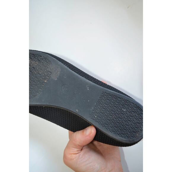 Vivaia Aria Pointed-Toe Ballet Flats Size 9.5 - Picture 3 of 4